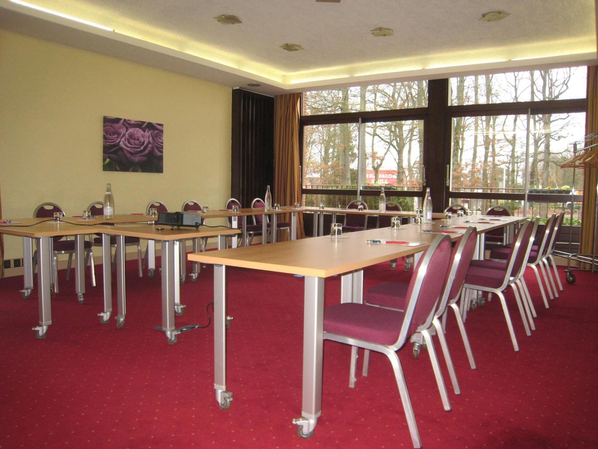 Hotel Le Grand Monarque Melun Zewnętrze zdjęcie